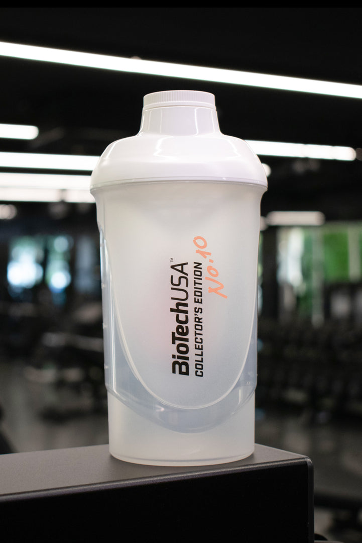 Shaker de collection en édition limitée (Yaourt à la pêche) - 600 ml